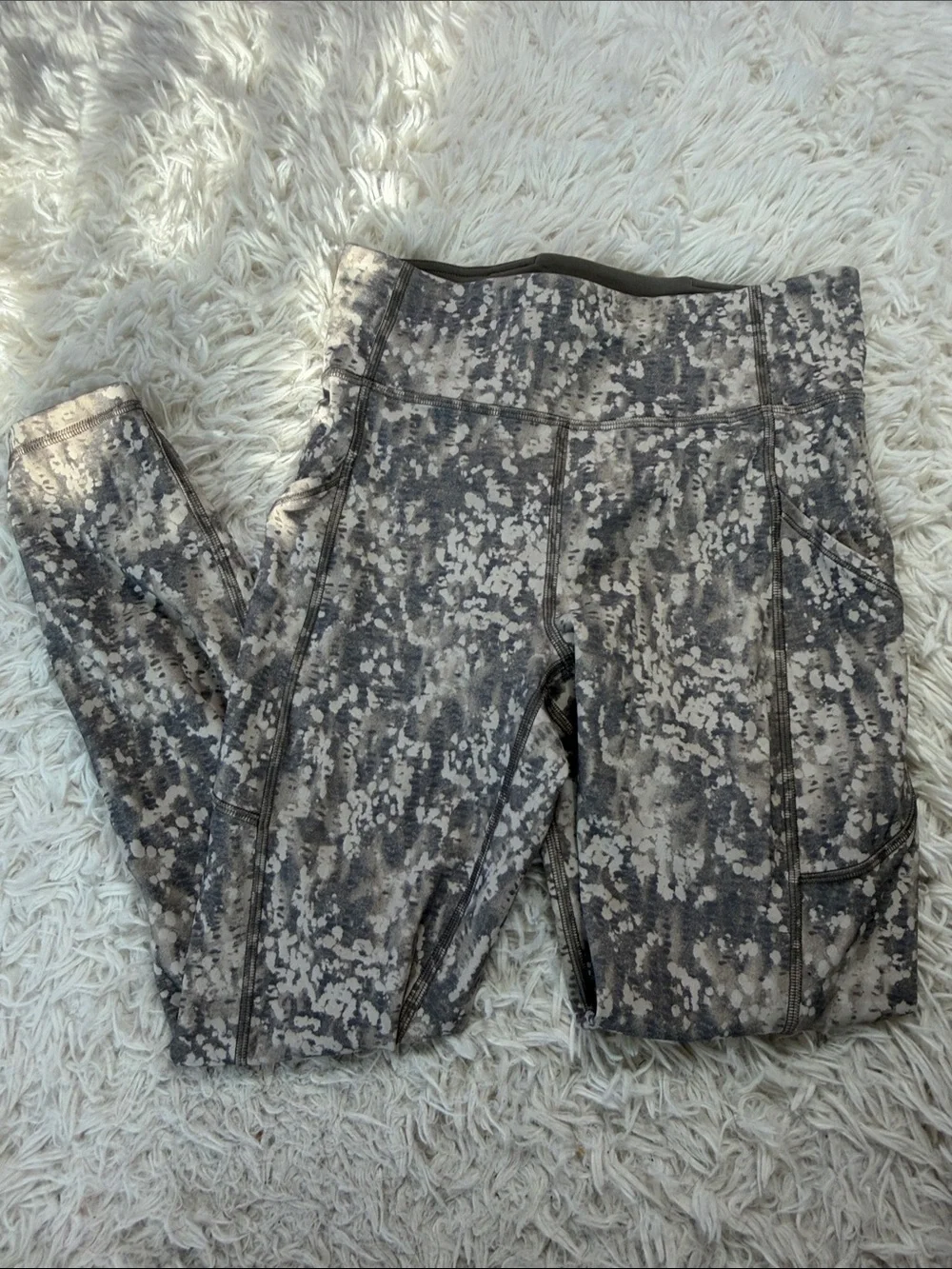 Lululemon Invigorate High-Rise Tight 25